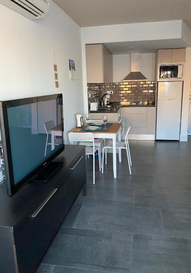 Precioso Apartamento La Carihuela ตอร์เรโมลิโนส ภายนอก รูปภาพ